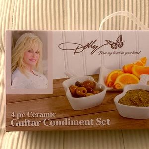 🎸 NIB Dolly Parton 4 pc Ceramic White Guitar Condiment Tabletop Set